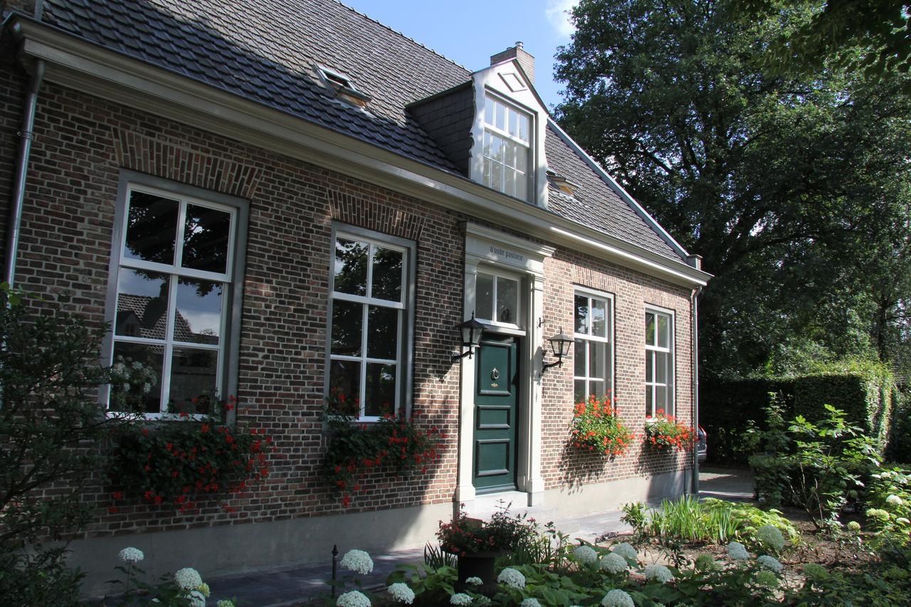 De Oude Pastorie Bed & Breakfast Netersel Eksteriør bilde