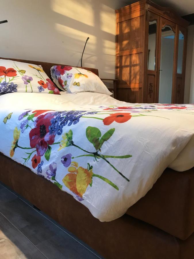 De Oude Pastorie Bed & Breakfast Netersel Eksteriør bilde
